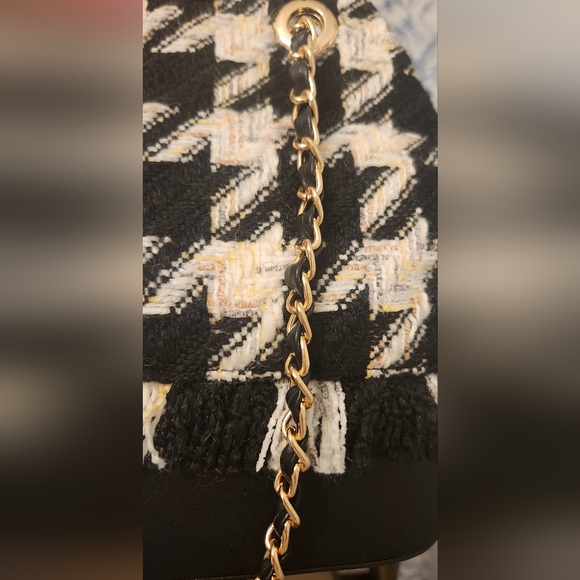 Nordstrom "Colette Bucket Bag" by btb Los Angeles - Picture 4 of 5